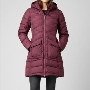 Nike Size S Women’s Puffer Mid Length Jacket Coat Zip Up Hooded Maroon Plum